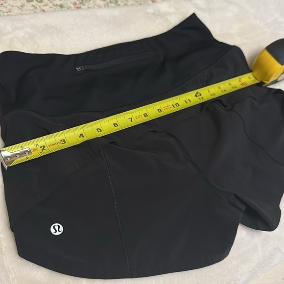 lululemon athletica Women's Black Athletic Shorts - Picture 3 of 8